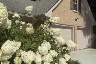 5382 Lanford Springs Ct, Lilburn, GA 30047 - Photo 3