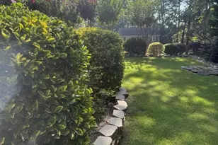 5382 Lanford Springs Ct, Lilburn, GA 30047 - Photo 5