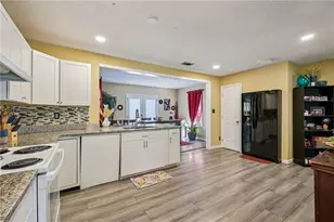 7030 Kingston Ln, McDonough, GA 30253 - Photo 5