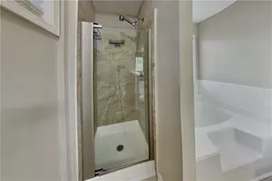 1430 Steve Ct, Lawrenceville, GA 30043 - Photo 9