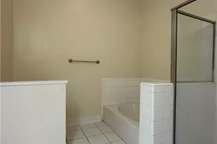 799 Hammond Dr, Atlanta, GA 30328 - Photo 15