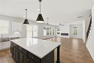 110 Poplar, Buford, GA 30518 - Photo 9