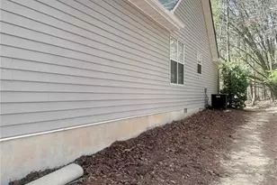 2072 Amberly Crossing Ln, Dacula, GA 30019 - Photo 17