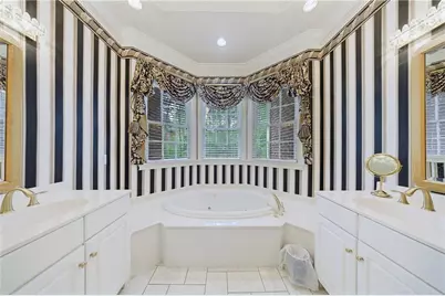 2718 Pitlochry Street SW, Conyers, GA 30094 - Photo 53