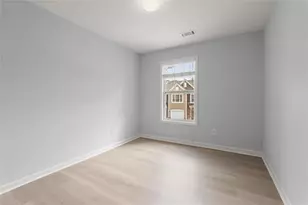 1947 Lakeshore Overlook Cir NW, Kennesaw, GA 30152 - Photo 27