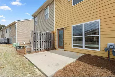 1947 Lakeshore Overlook Circle NW, Kennesaw, GA 30152 - Photo 35