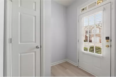 1947 Lakeshore Overlook Circle NW, Kennesaw, GA 30152 - Photo 5