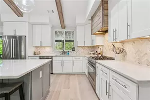 16605 Westbrook Rd, Alpharetta, GA 30004 - Photo 11