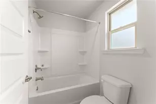 266 Magnolia Villas Dr, Cornelia, GA 30531 - Photo 29