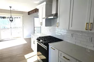 10085 Old Woodland Entry, Johns Creek, GA 30022 - Photo 13