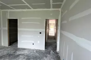 29 Laurel Ln, Carrollton, GA 30116 - Photo 11