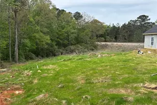 29 Laurel Ln, Carrollton, GA 30116 - Photo 19