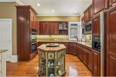 3990 Falls Ridge Drive, Johns Creek, GA 30022 - Photo 9