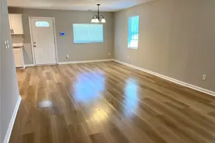 566 Rockwell St SW, Atlanta, GA 30310 - Photo 3