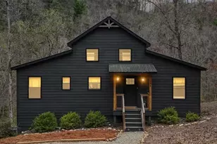 496 Meadow Ln, Talking Rock, GA 30175 - Photo 1