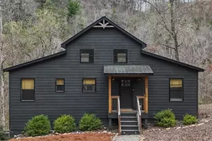 496 Meadow Ln, Talking Rock, GA 30175 - Photo 3