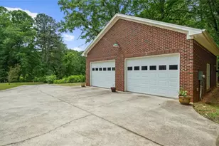 11905 Hutcheson Ferry Rd, Chattahoochee Hills, GA 30268 - Photo 111