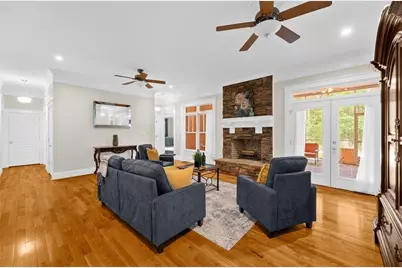 11905 Hutcheson Ferry Road, Chattahoochee Hills, GA 30268 - Photo 17