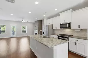 3796 Oxford Cir, Doraville, GA 30340 - Photo 7