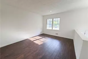 1010 Buckhurst Dr, Atlanta, GA 30349 - Photo 3