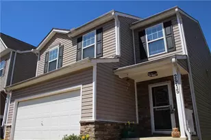 2915 Englewood Dr, Cumming, GA 30040 - Photo 3