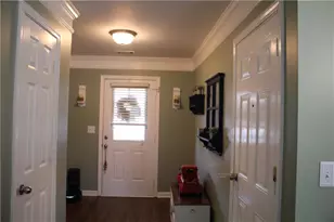 2915 Englewood Dr, Cumming, GA 30040 - Photo 5