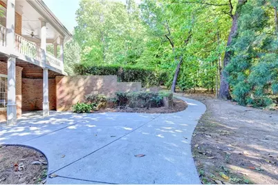 520 Old Cobblestone Drive, Atlanta, GA 30350 - Photo 107