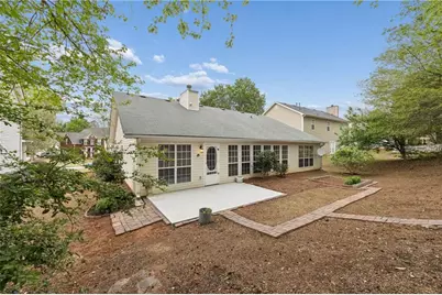 1316 Mandalay Court SW, Lilburn, GA 30047 - Photo 33