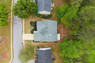 1316 Mandalay Ct SW, Lilburn, GA 30047 - Photo 35