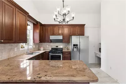 1316 Mandalay Court SW, Lilburn, GA 30047 - Photo 17