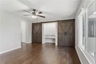 1410 Dallas Cir SW, Marietta, GA 30064 - Photo 19