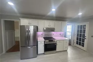 567 Leah Dr, Powder Springs, GA 30127 - Photo 5