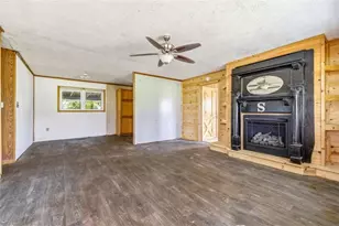 667 W O Smith Rd, Jefferson, GA 30549 - Photo 3