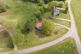 667 W O Smith Rd, Jefferson, GA 30549 - Photo 19