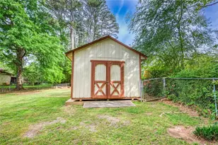 1660 Maple Ct SE, Conyers, GA 30013 - Photo 37
