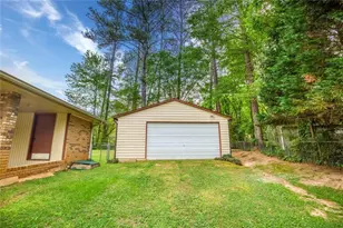 1660 Maple Ct SE, Conyers, GA 30013 - Photo 41