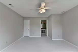 2451 Meadowglen Trail, Snellville, GA 30078 - Photo 33