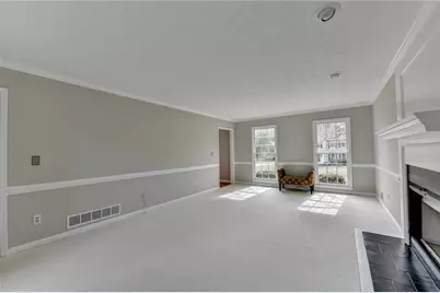 2451 Meadowglen Trail, Snellville, GA 30078 - Photo 13