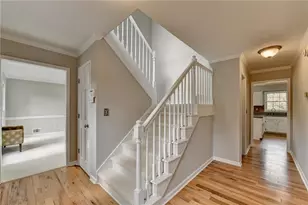 2451 Meadowglen Trail, Snellville, GA 30078 - Photo 3