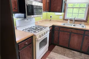 3033 Riviera Dr NW, Conyers, GA 30012 - Photo 13