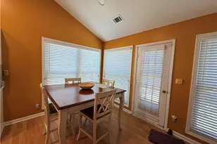 1585 Glen Rose Ct, Lawrenceville, GA 30043 - Photo 5