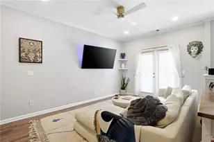 1581 Liberty Pkwy NW, Atlanta, GA 30318 - Photo 5