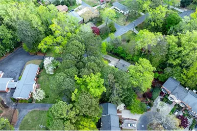 599 Saint James Walk SE, Marietta, GA 30067 - Photo 39