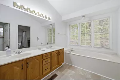 599 Saint James Walk SE, Marietta, GA 30067 - Photo 25