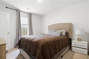 7757 Medieval St, Fairburn, GA 30213 - Photo 21