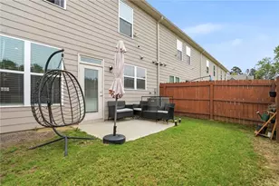 7757 Medieval St, Fairburn, GA 30213 - Photo 25