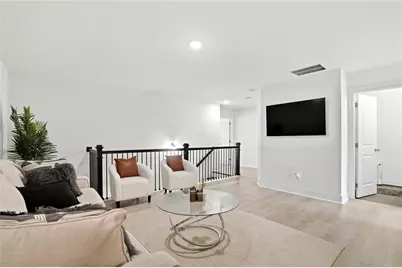 7757 Medieval Street, Fairburn, GA 30213 - Photo 9