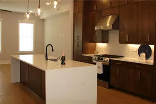 1044 Claudette Colvin Ct, Atlanta, GA 30318 - Photo 5