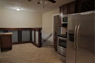 5251 Greenpoint Dr, Stone Mountain, GA 30088 - Photo 17