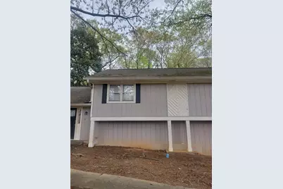 5251 Greenpoint Drive, Stone Mountain, GA 30088 - Photo 5